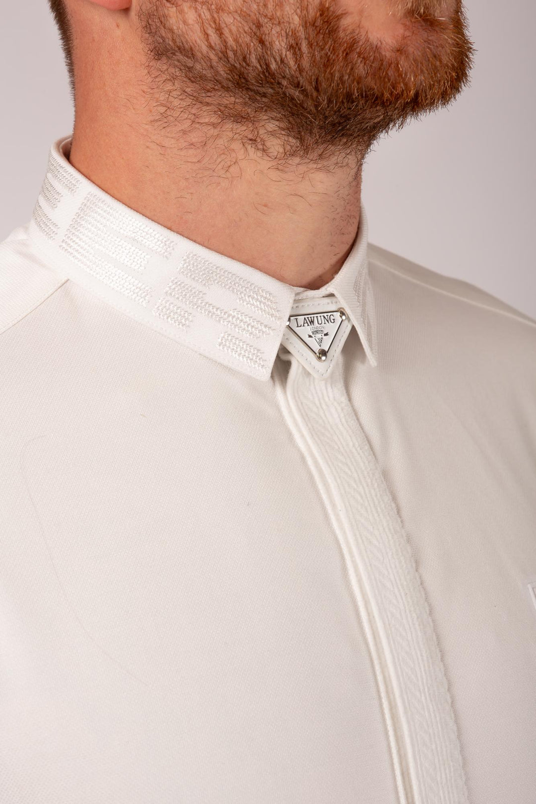 Luxury White Thobe & Jubba – Al Ameer