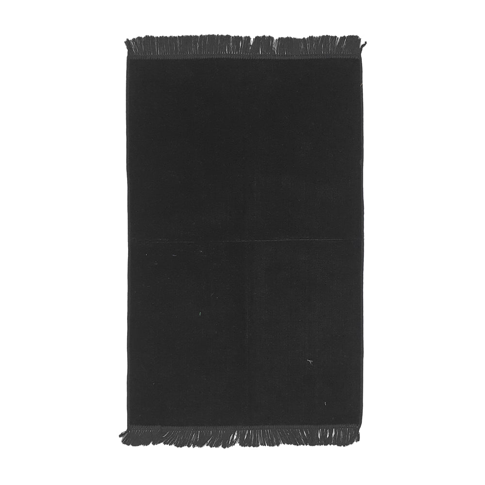 Black musallah