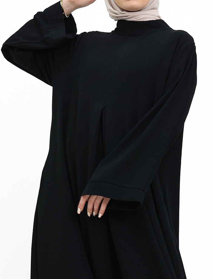 Black Pleat Plain Abaya close up