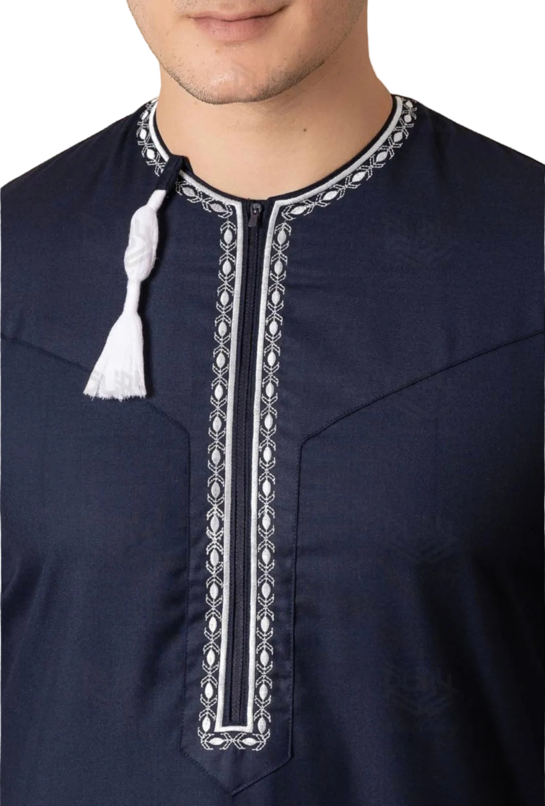 Omani Tassel Jubba Navy & White