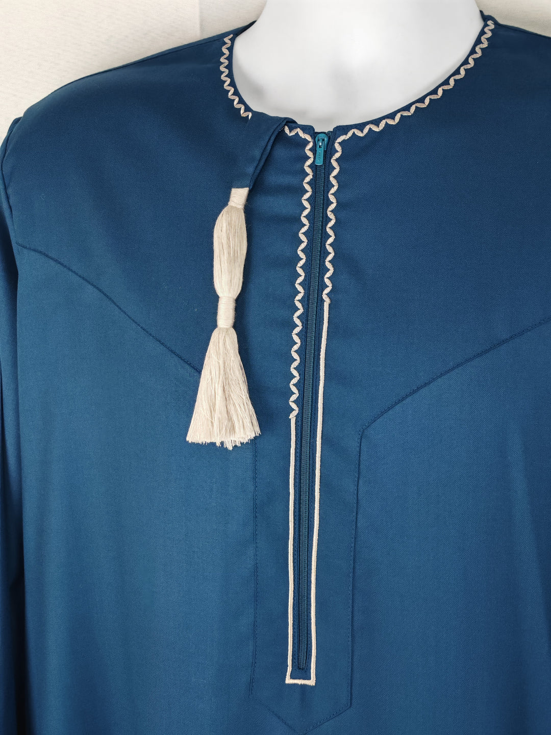 Emirati Tassel Jubba
