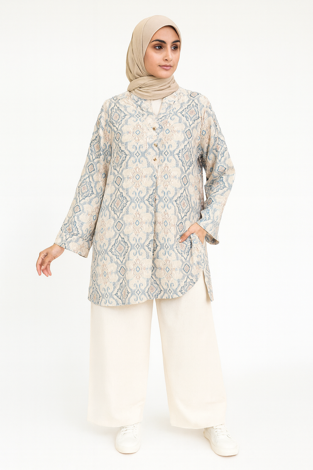 Nura Shirt Dress with Pants One Size